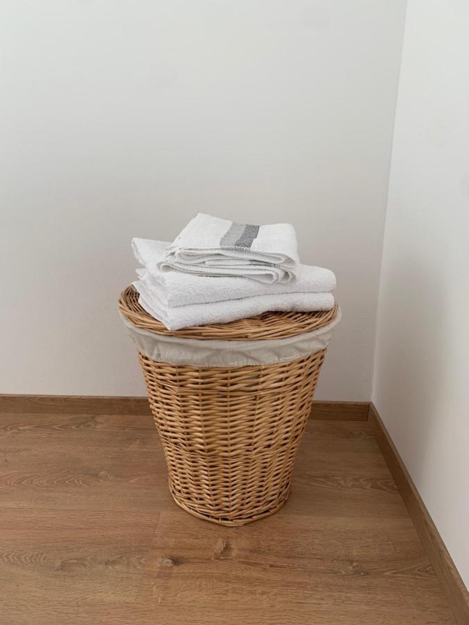 Relax Apartment Mit Garten - Lifestyle Am Bodensee, Fahrraeder & Parkplatz Inklusive Bregenz Ngoại thất bức ảnh