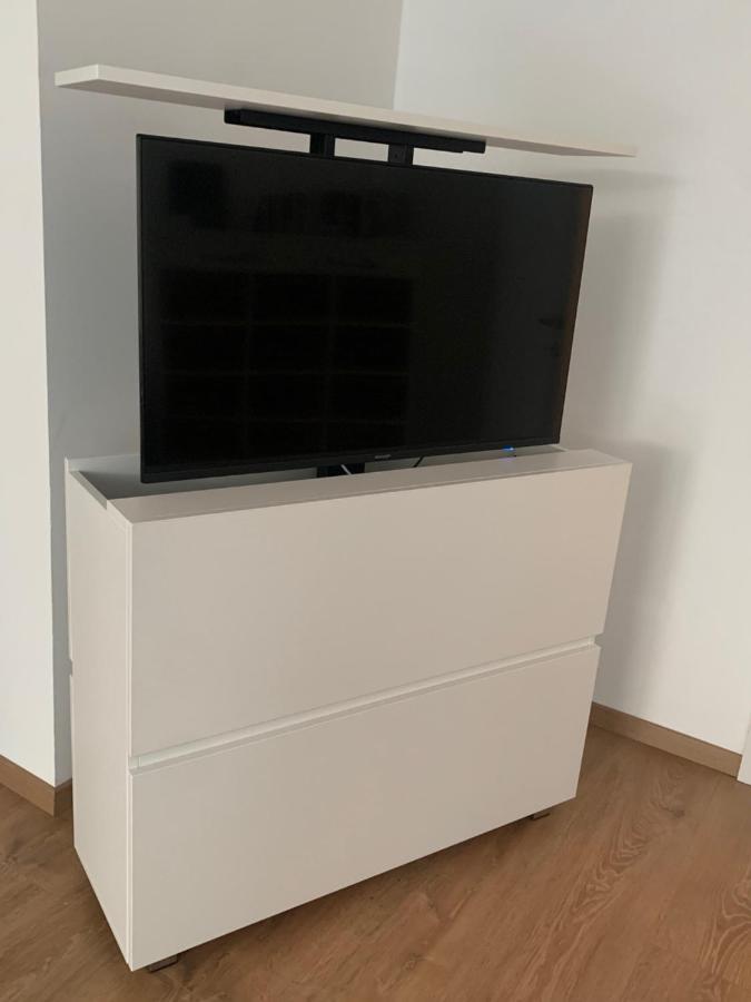 Relax Apartment Mit Garten - Lifestyle Am Bodensee, Fahrraeder & Parkplatz Inklusive Bregenz Ngoại thất bức ảnh